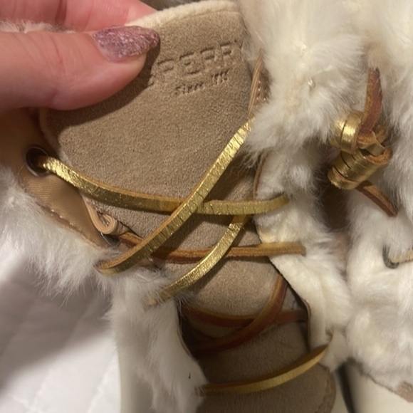 Sperry boots - Picture 5 of 9